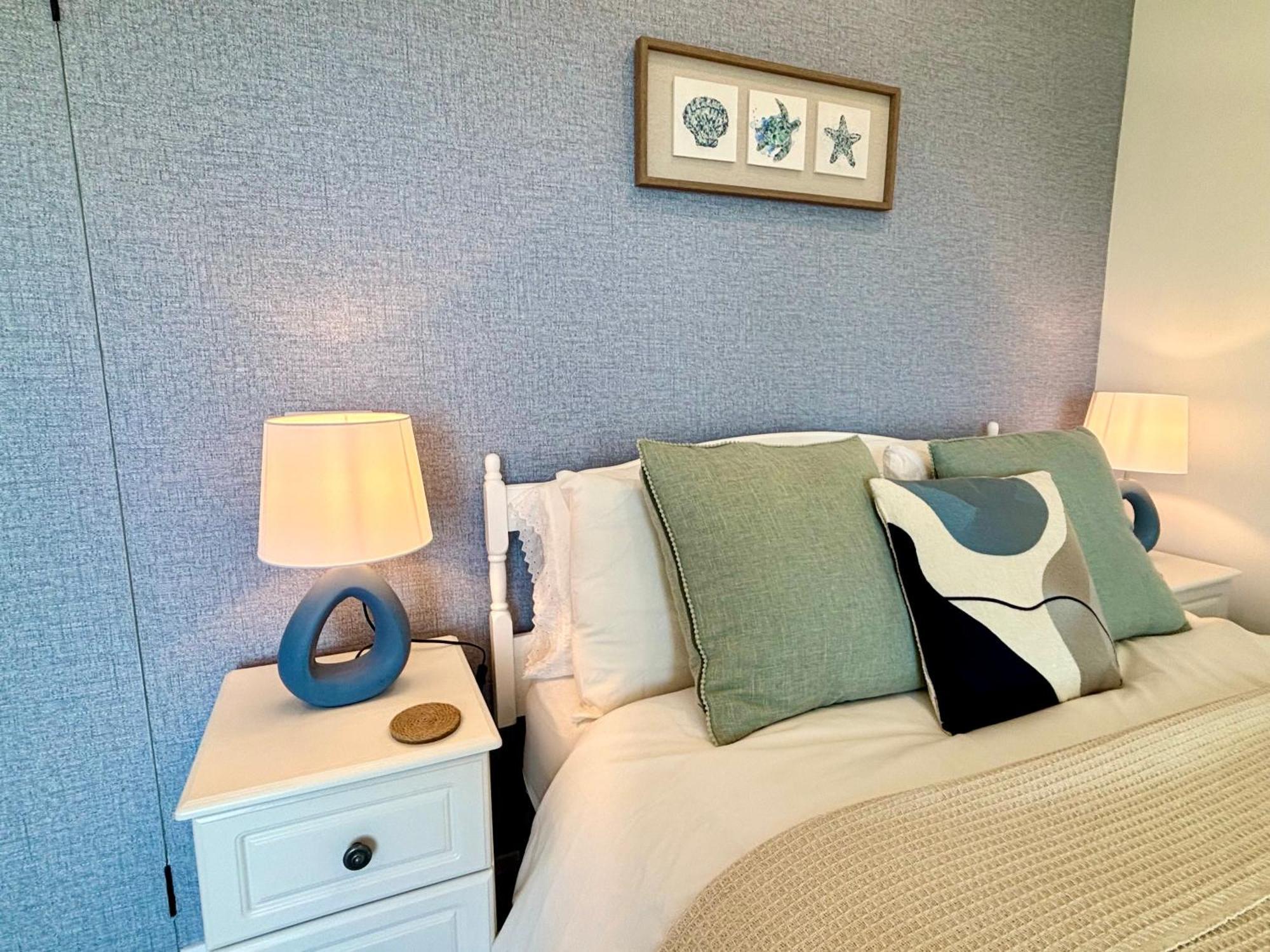 Ocean View Guestrooms Дулін Номер фото